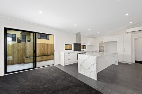 Photo of property in 8a Mccarthy Grove, Clouston Park, Upper Hutt, 5018