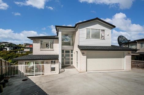 Photo of property in 7 Bintulu Place, Fairview Heights, Auckland, 0632