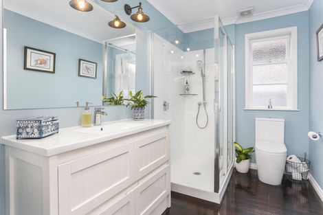 Photo of property in 1/18 Church Road, Mangere Bridge, Auckland, 2022