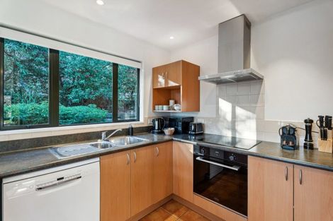 Photo of property in 5 Trevathan Lane, Wanaka, 9305