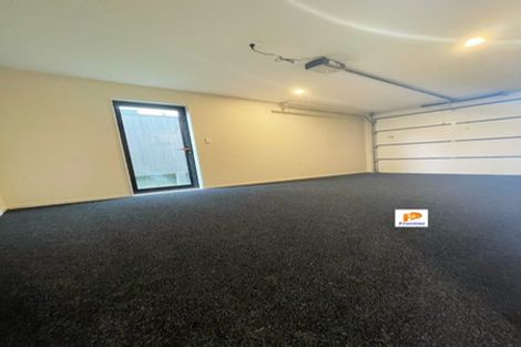 Photo of property in 44 William Souter Street, Forrest Hill, Auckland, 0620