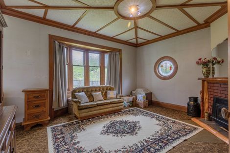 Photo of property in 1344 Ngapaeruru Road, Te Uri, Dannevirke, 4973