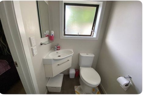 Photo of property in 8 Defoe Avenue, Hillcrest, Hamilton, 3216