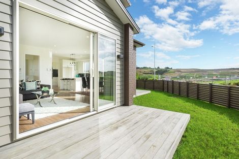 Photo of property in 48 Bounty Road, Long Bay, Auckland, 0630