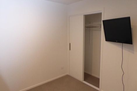 Photo of property in 4f Regent Street, Newtown, Wellington, 6021