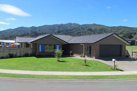 Photo of property in 46 Mary-ellen Place, Coromandel, 3506