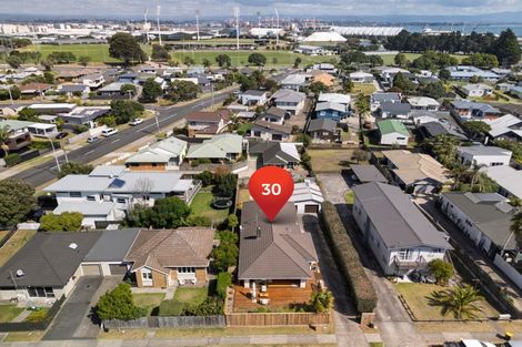 Photo of property in 30 Valley Road, Mount Maunganui, 3116