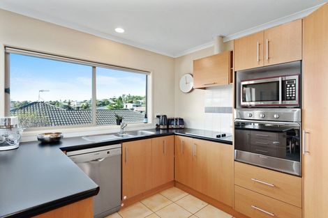 Photo of property in 111 Osprey Drive, Welcome Bay, Tauranga, 3112