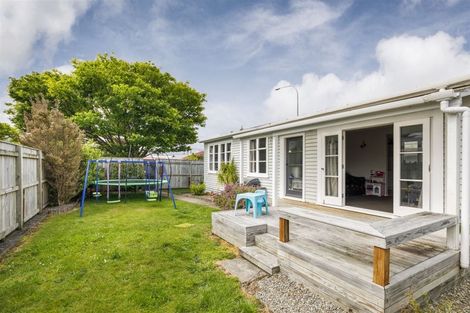 Photo of property in 24 Fairs Road, Milson, Palmerston North, 4414