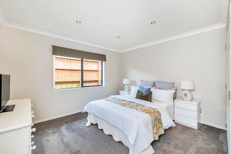 Photo of property in 51 Sapperton Drive, Henderson, Auckland, 0612