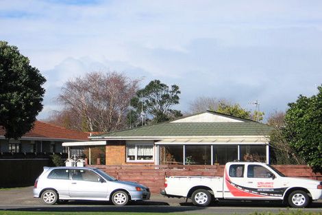 Photo of property in 2/786 Main Street, Roslyn, Palmerston North, 4414
