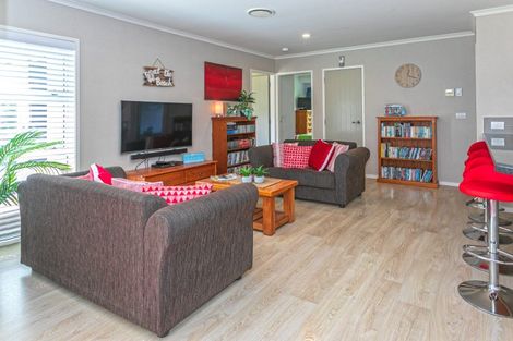 Photo of property in 6 Pa Road, Hahei, Whitianga, 3591