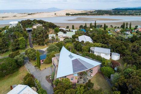 Photo of property in 64 Cheviot Street, Mangawhai Heads, Mangawhai, 0505