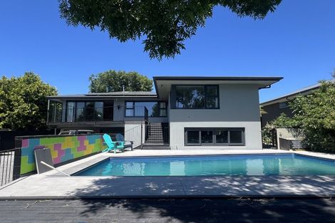 Photo of property in 195 Blighs Road, Strowan, Christchurch, 8052