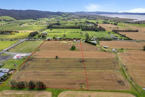 Photo of property in 735 One Tree Point Road, Ruakaka, 0171