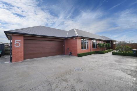Photo of property in 5 Somerset Lane, Rosedale, Invercargill, 9810