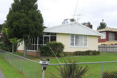 Photo of property in 2/64 Seymour Road, Sunnyvale, Auckland, 0612