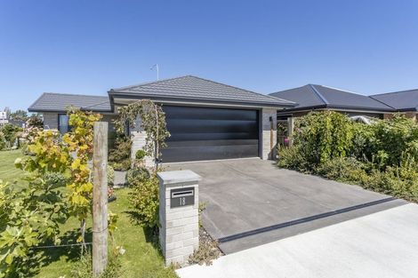 Photo of property in 18 Antill Street, Woodend, 7610