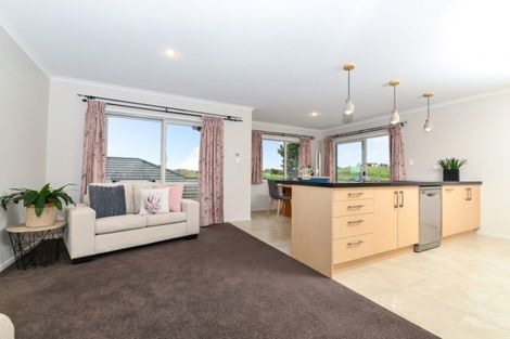 Photo of property in 9 Rigg Place, Flagstaff, Hamilton, 3210