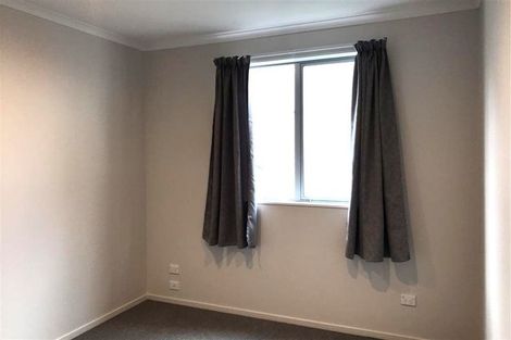 Photo of property in 9 Forbury Place, Mangere, Auckland, 2022