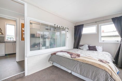 Photo of property in 9 Exmouth Street, Abbotsford, Dunedin, 9018