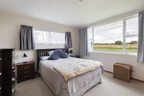 Photo of property in 2 Racecourse Avenue, Marton, 4710