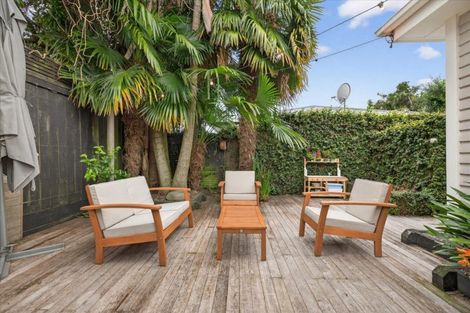 Photo of property in 17 Boucher Avenue, Te Puke, 3119