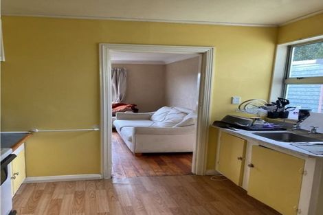 Photo of property in 8 Victor Road, Raumati Beach, Paraparaumu, 5032