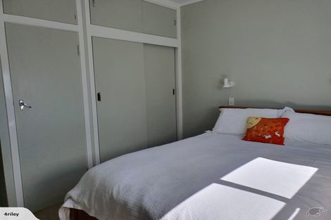 Photo of property in 30 Hiropi Street, Newtown, Wellington, 6021