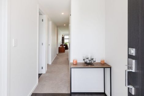 Photo of property in 3 Sardinia Grove, Fitzherbert, Palmerston North, 4410