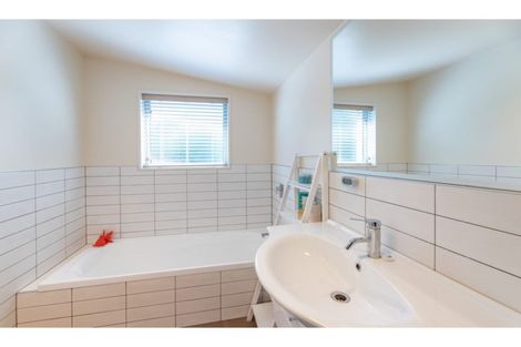 Photo of property in 6 Ryton Place, Lake Coleridge, 7572