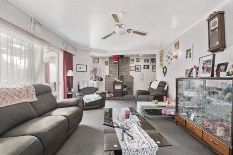 Photo of property in 80 Aotea Crescent, Tokoroa, 3420