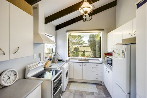 Photo of property in 44/1 Townshend Crescent, Greenmeadows, Napier, 4112