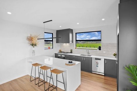 Photo of property in 28 Drylands Drive, Rolleston, 7614