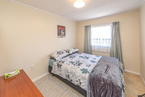 Photo of property in 21 Hood Street, Castlecliff, Whanganui, 4501