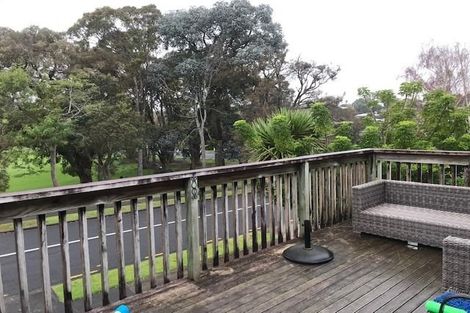 Photo of property in 1/17 Mossford Green, Pahurehure, Papakura, 2113