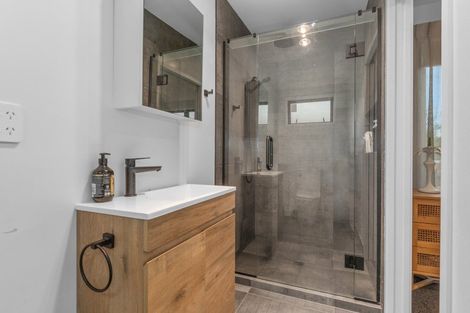 Photo of property in 1929 Ngunguru Road, Ngunguru, Whangarei, 0173