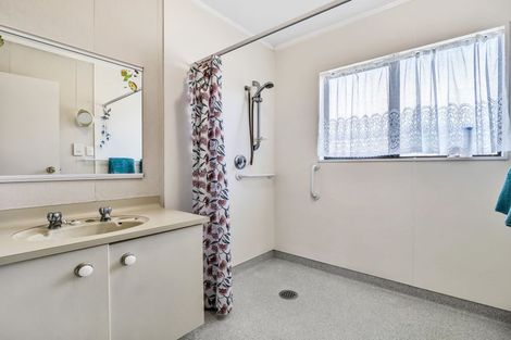 Photo of property in 84 Harbour Road, Ohope, 3121