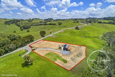 Photo of property in 37 Judd Road, Maungaturoto, 0520