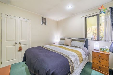 Photo of property in 51 Stokes Valley Road, Stokes Valley, Lower Hutt, 5019