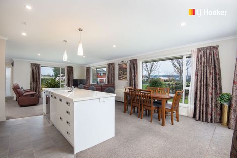 Photo of property in 8 Centre Street, Mosgiel, 9024