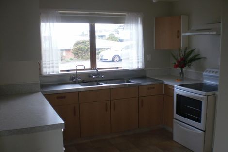 Photo of property in 17a Seaview Road, Otumoetai, Tauranga, 3110