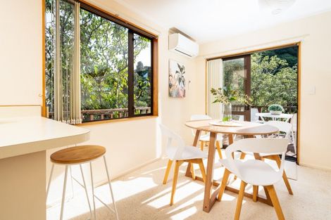 Photo of property in 13 Bendbrook Way, Ngaio, Wellington, 6035