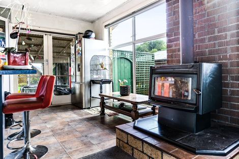 Photo of property in 299 Shakespeare Street, Leamington, Cambridge, 3432