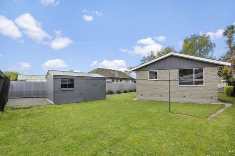 Photo of property in 17 Claymore Street, Woolston, Christchurch, 8062