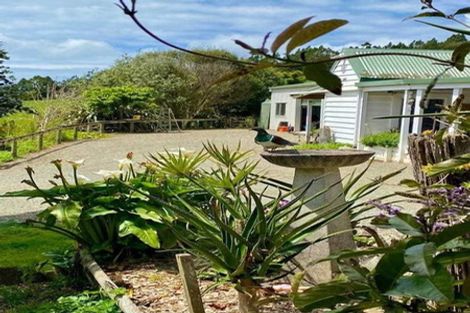 Photo of property in 402 Waipu Caves Road, Waipu, Whangarei, 0178