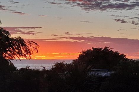 Photo of property in 24 Stanton Crescent, Karoro, Greymouth, 7805