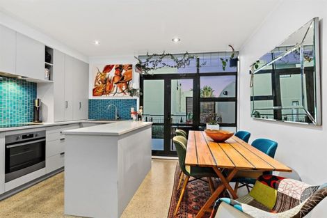 Photo of property in 4/16 Huron Street, Takapuna, Auckland, 0622