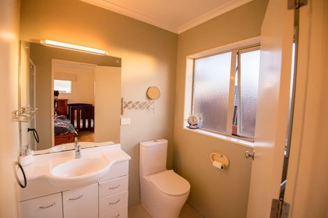 Photo of property in 34 Rush Creek Drive, Westgate, Auckland, 0614