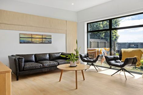 Photo of property in 313b Oceanbeach Road, Mount Maunganui, 3116